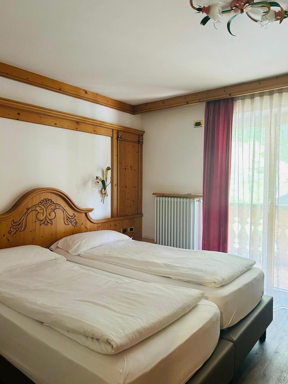 El Ciasel Hotell Canazei Eksteriør bilde